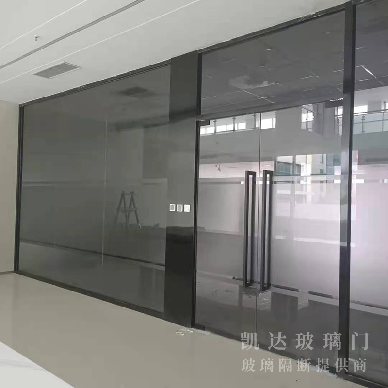 齊河新型材料交易中心，一樓大廳