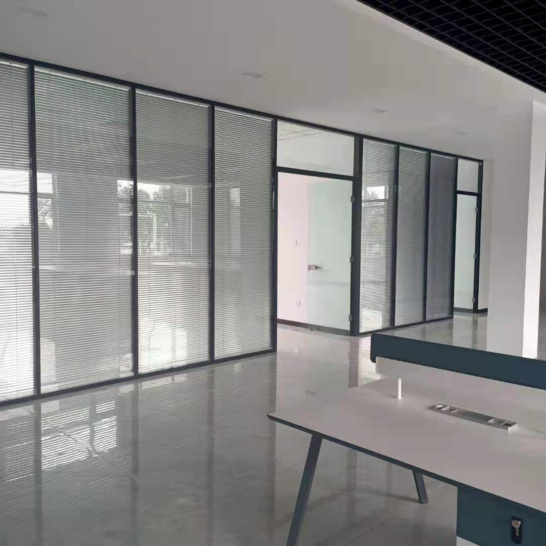 玻璃高隔間內(nèi)部結(jié)構(gòu)怎么方便拍攝？